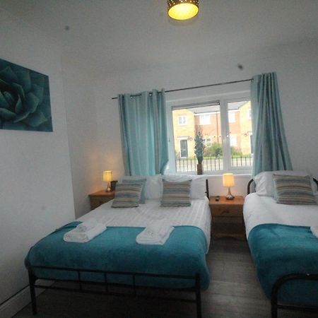 Dinnington House Dinnington By Smart Corporate Stays מראה חיצוני תמונה