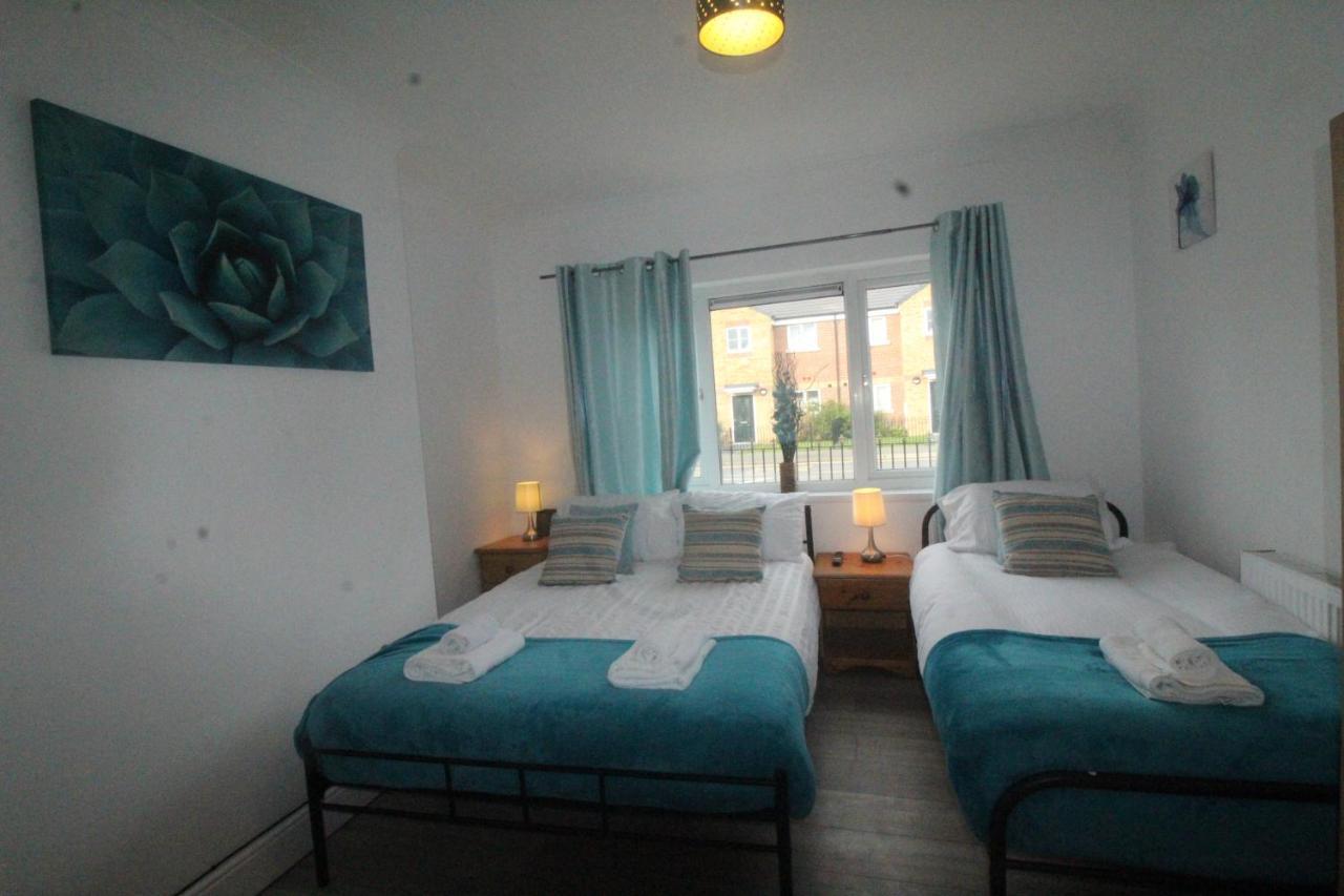 Dinnington House Dinnington By Smart Corporate Stays מראה חיצוני תמונה