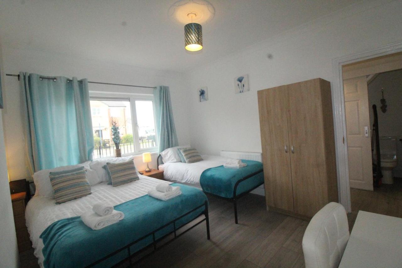 Dinnington House Dinnington By Smart Corporate Stays מראה חיצוני תמונה