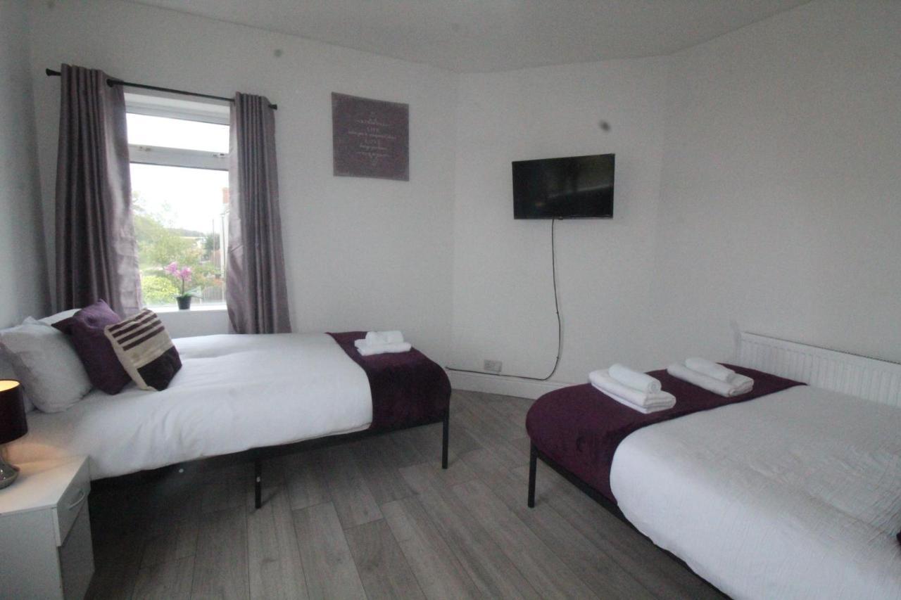 Dinnington House Dinnington By Smart Corporate Stays מראה חיצוני תמונה