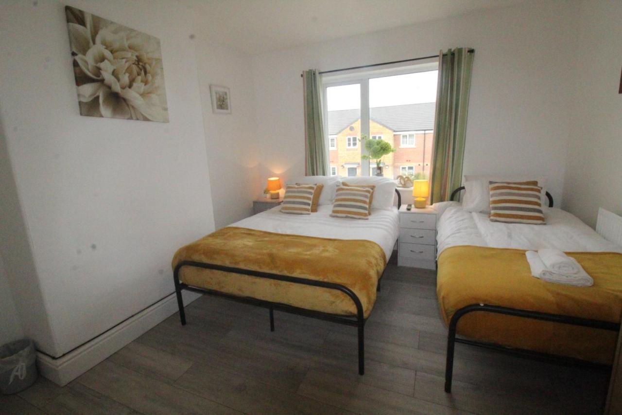 Dinnington House Dinnington By Smart Corporate Stays מראה חיצוני תמונה